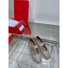 Valentino flat shoes